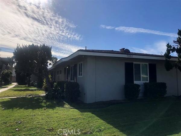 7902 Ronald Drive, Huntington Beach, CA 92647