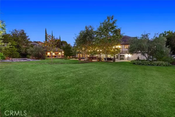 Yorba Linda, CA 92886,4090 Live Oak Lane