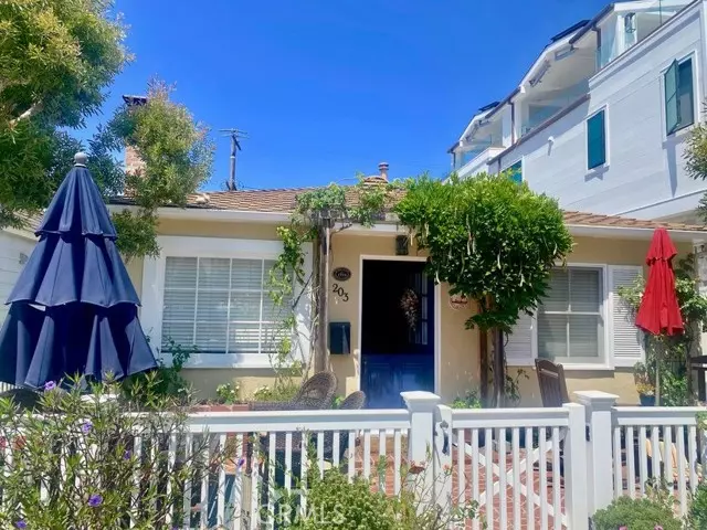 Newport Beach, CA 92662,203 Amethyst Avenue