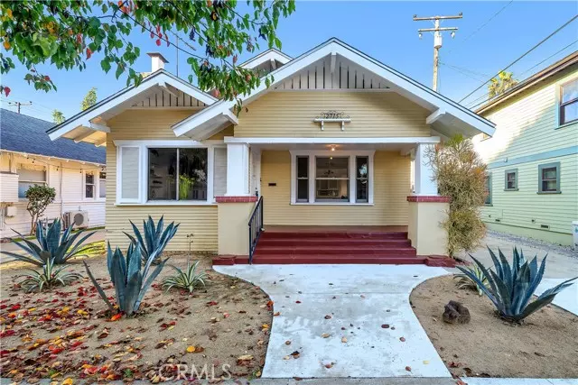 2715 East 3rd Street, Long Beach, CA 90814