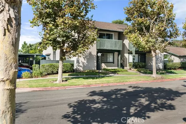 23292 Orange Avenue, Lake Forest, CA 92630