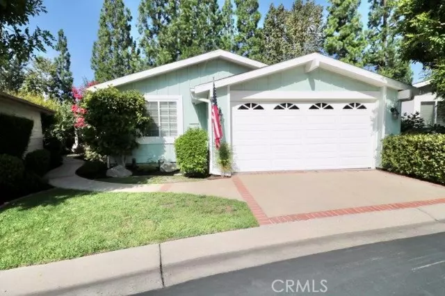 2620 Shadow Lake, Santa Ana, CA 92705