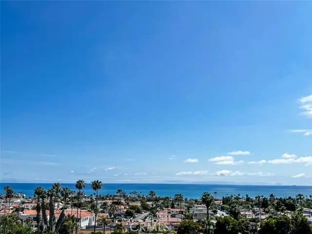 San Clemente, CA 92672,141 North La Esperanza