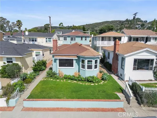 216 Cliff Drive, Laguna Beach, CA 92651