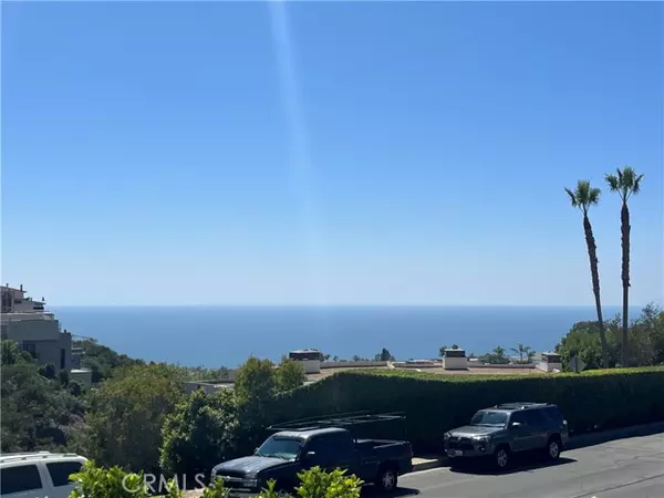 Laguna Beach, CA 92651,1784 Del Mar Avenue