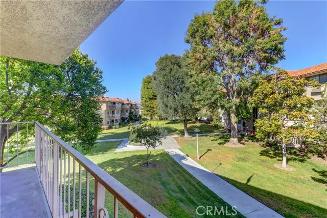 2396 Via Mariposa West, Laguna Woods, CA 92637