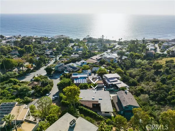 Laguna Beach, CA 92651,31522 Toto Loma Lane