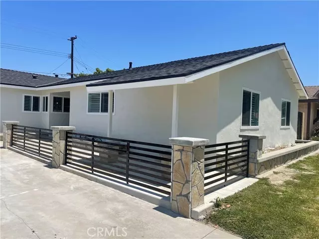 5405 Lehnhardt, Santa Ana, CA 92704