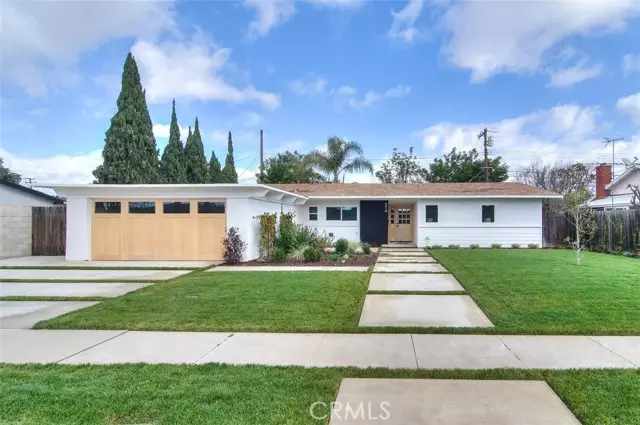 974 Junipero Drive, Costa Mesa, CA 92626