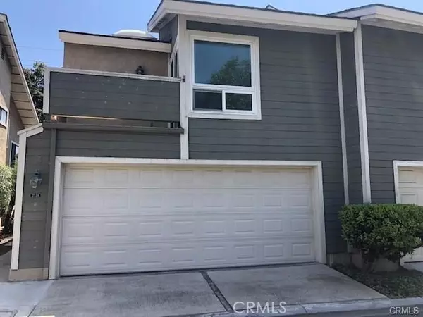 Costa Mesa, CA 92627,2528 Alder Lane