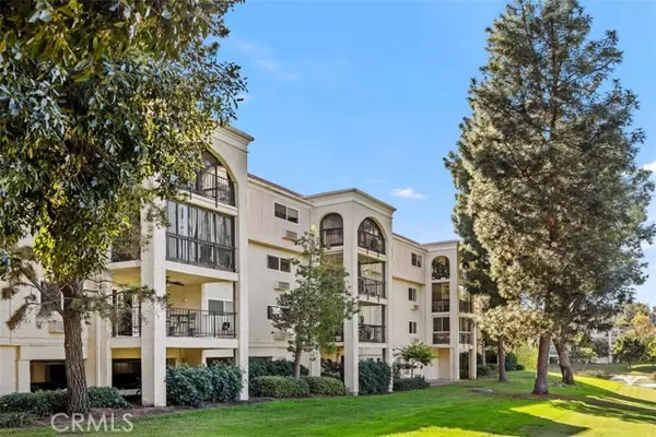 Laguna Woods, CA 92637,5519 Paseo Del Lago East