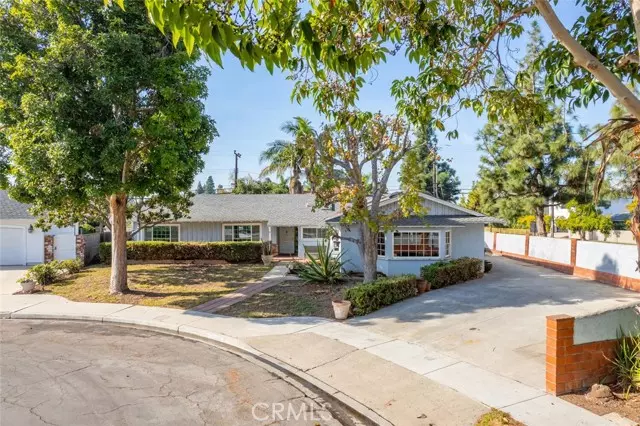 2995 Ceylon Dr., Costa Mesa, CA 92626