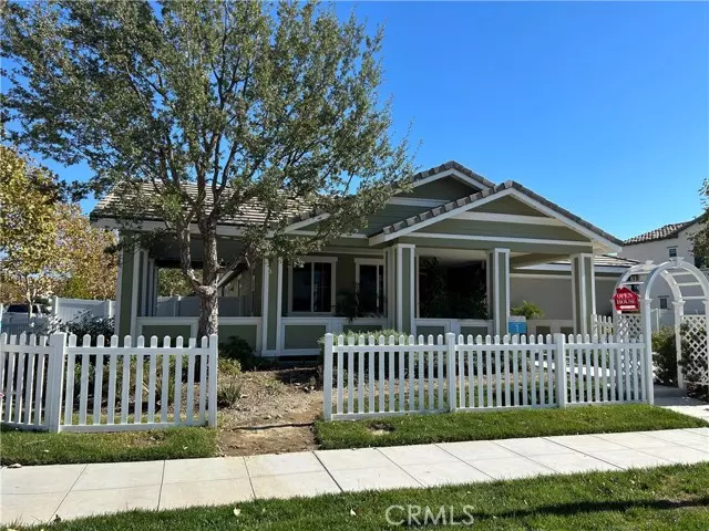 74 Teakwood Street, Fillmore, CA 93015