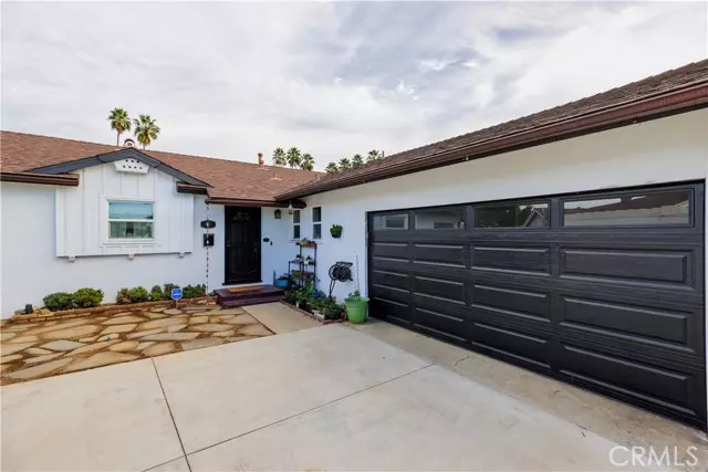 686 North Waterbury Avenue, Covina, CA 91722