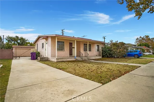 5828 East Rosebay Street, Long Beach, CA 90808