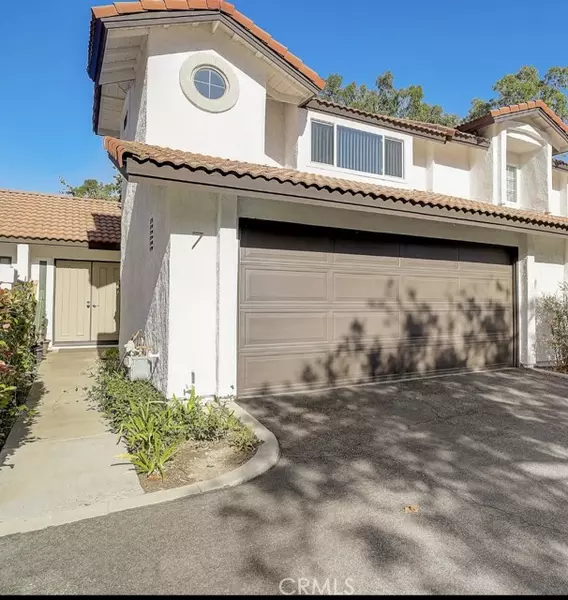 7 Briar Creek Lane, Laguna Hills, CA 92653