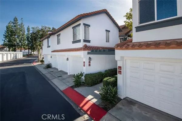 Rancho Santa Margarita, CA 92688,32 Dianthus