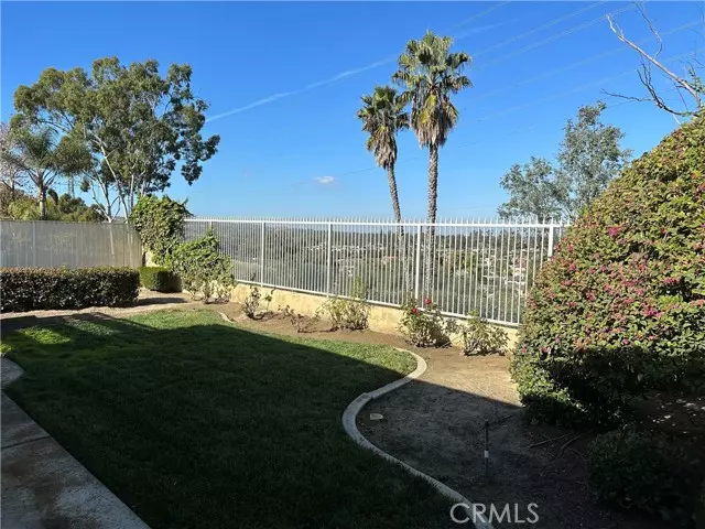 25081 Luna Bonita Drive, Laguna Hills, CA 92653