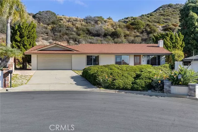 30632 Marilyn Drive, Laguna Beach, CA 92651