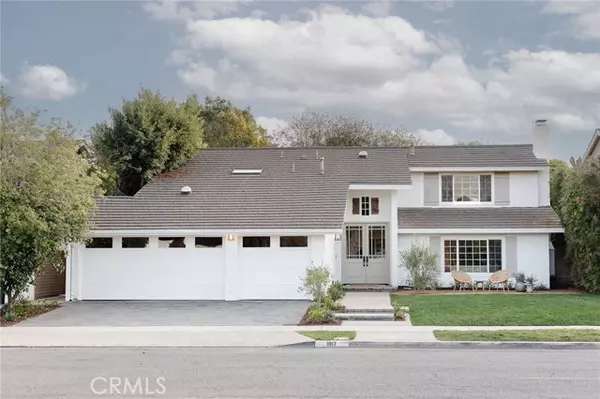 Costa Mesa, CA 92626,1817 Hummingbird Drive