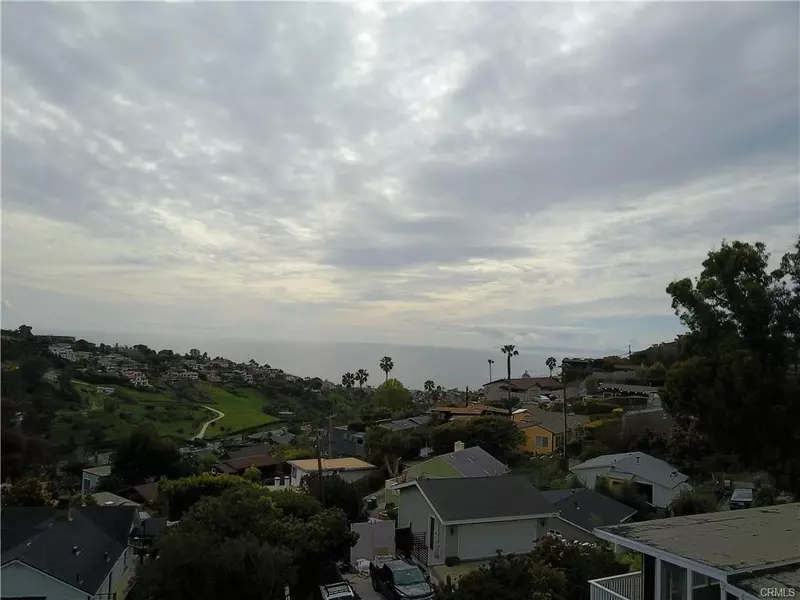 1455 Bluebird Canyon Drive, Laguna Beach, CA 92651