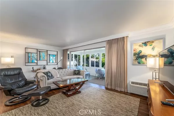 Laguna Woods, CA 92637,560 Avenida Sevilla