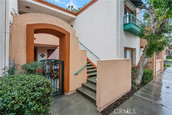 Newport Beach, CA 92660,296 Villa Point Drive