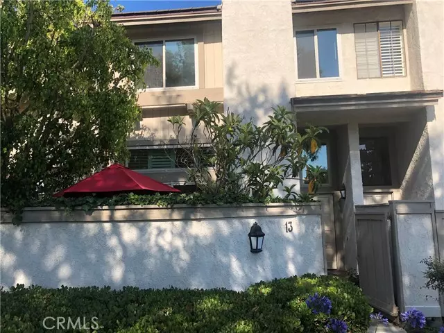 13 Starfall, Irvine, CA 92603