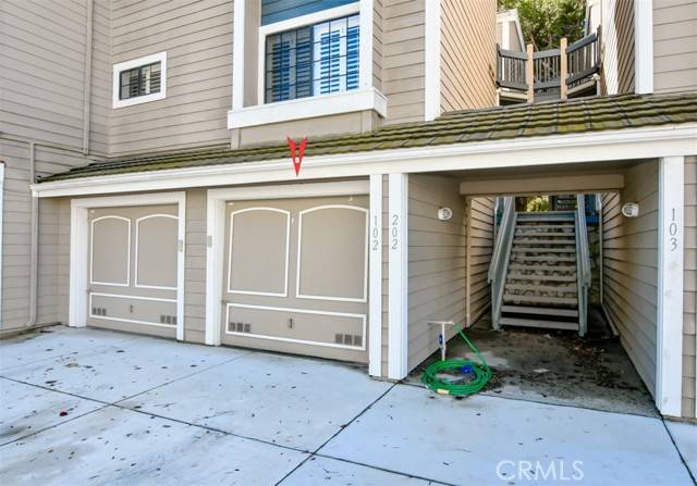 Huntington Beach, CA 92646,8212 Mainsail Drive