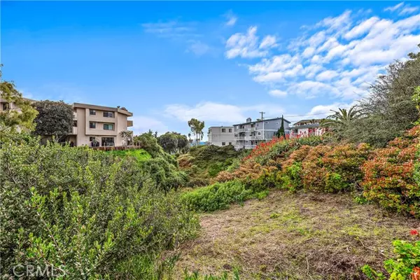 San Clemente, CA 92672,219 West Marquita