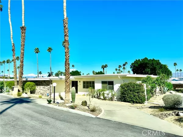 Palm Desert, CA 92260,73620 Golf Course Lane