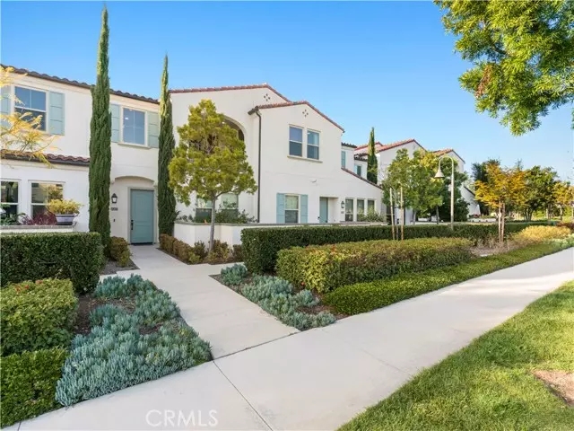 204 Trailblaze, Irvine, CA 92618