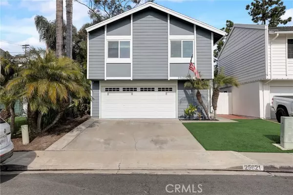 25621 Calle La Fuente, San Juan Capistrano, CA 92675