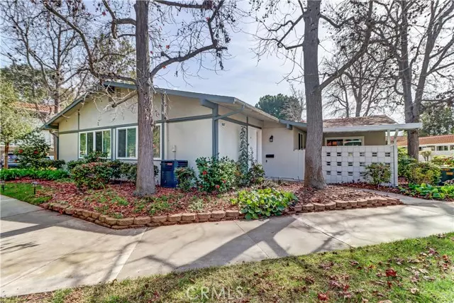 667 Via Mendoza, Laguna Woods, CA 92637