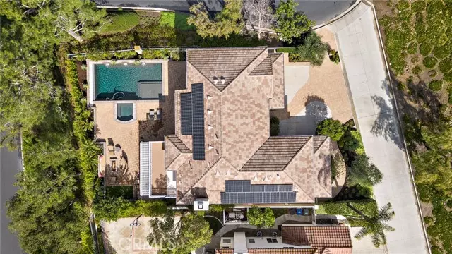 1 Smokethorn, Rancho Santa Margarita, CA 92679