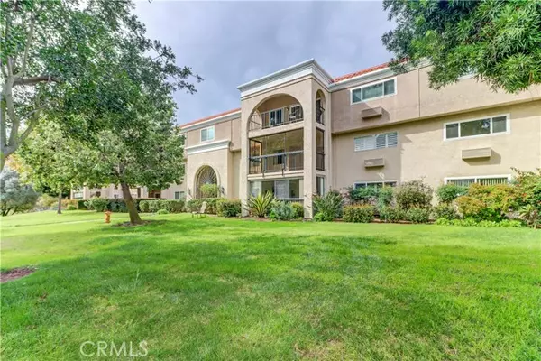 Laguna Woods, CA 92637,3499 Bahia Blanca West