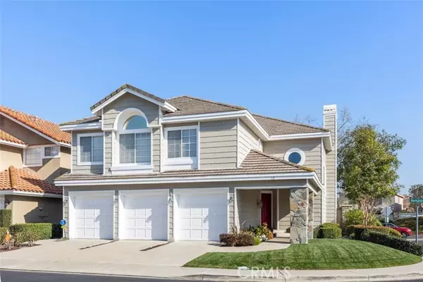 10 Berkshire, Rancho Santa Margarita, CA 92679