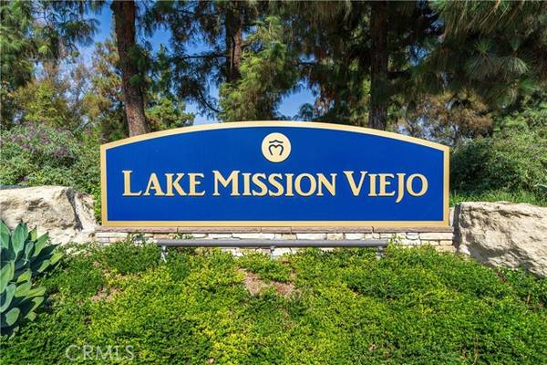 27867 Redondela, Mission Viejo, CA 92692