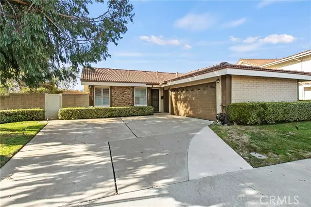 10911 La Carta Avenue, Fountain Valley, CA 92708