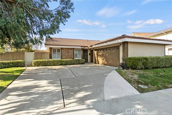 10911 La Carta Avenue, Fountain Valley, CA 92708