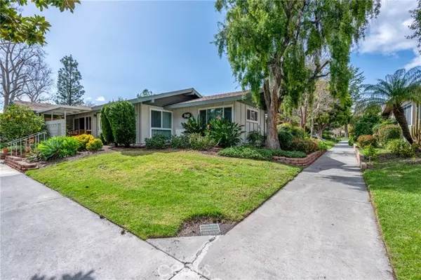 Laguna Woods, CA 92637,940 Avenida Majorca