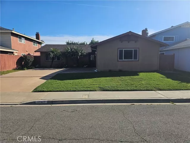 1147 Charleston Street, Costa Mesa, CA 92626