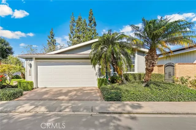 1605 Canyon, Santa Ana, CA 92705