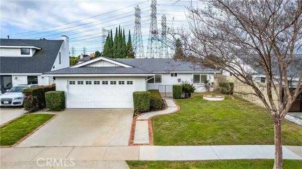 121 Harvard Lane, Seal Beach, CA 90740