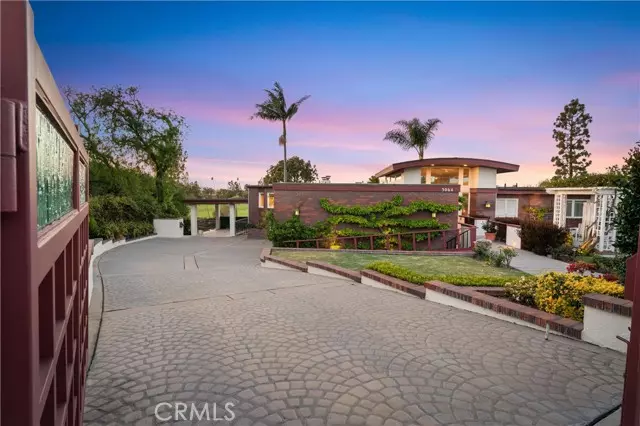 3064 Java Road, Costa Mesa, CA 92626