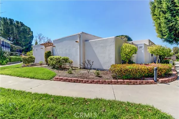 Laguna Woods, CA 92637,2363 Via Mariposa East