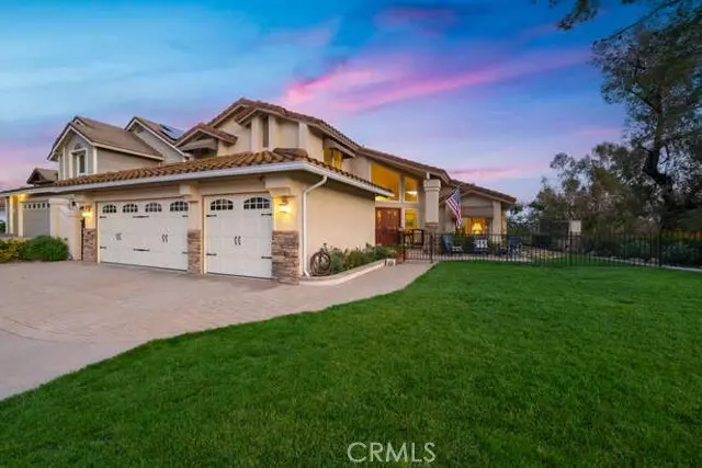 28952 Santiago Peak Lane, Trabuco Canyon, CA 92679