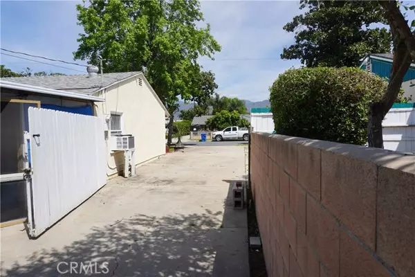 Azusa, CA 91702,324 East Roland Street