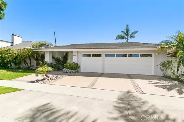 Newport Beach, CA 92660,1918 Santiago Drive