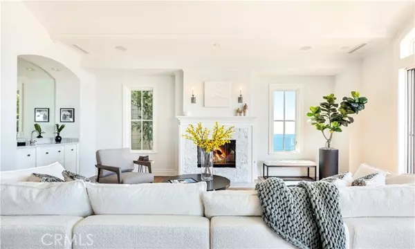 Laguna Beach, CA 92651,2329 Crestview Drive